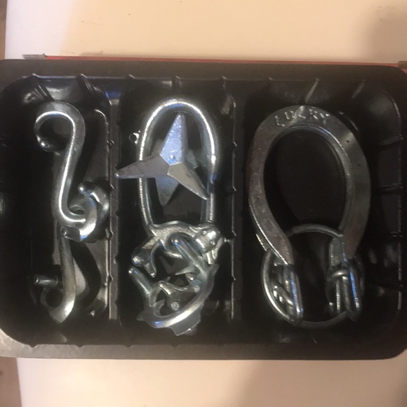 MIB - Metal Puzzle - 4 Piece - Picture 3 of 3